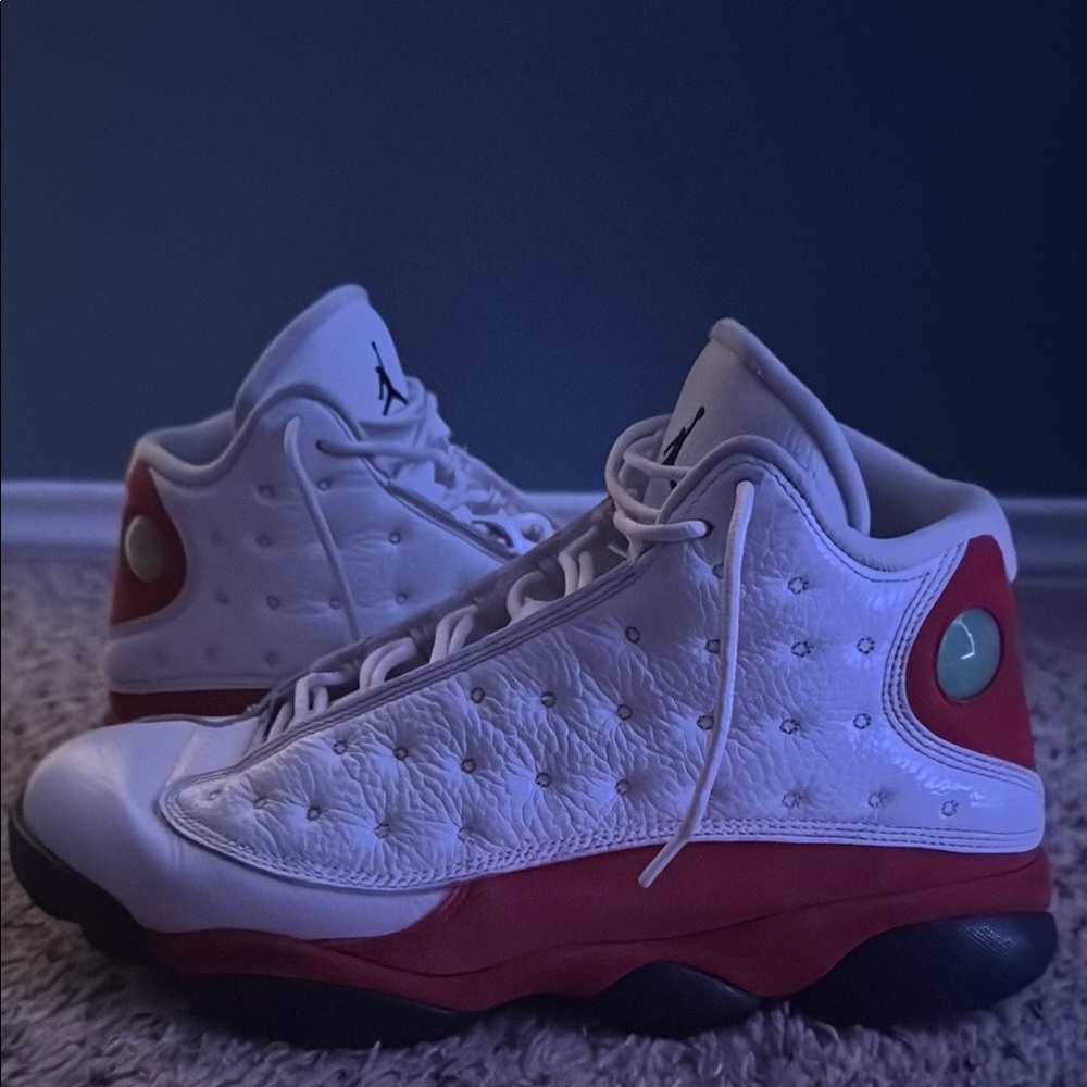 Jordan 13 Cherry Size 11 Men’s